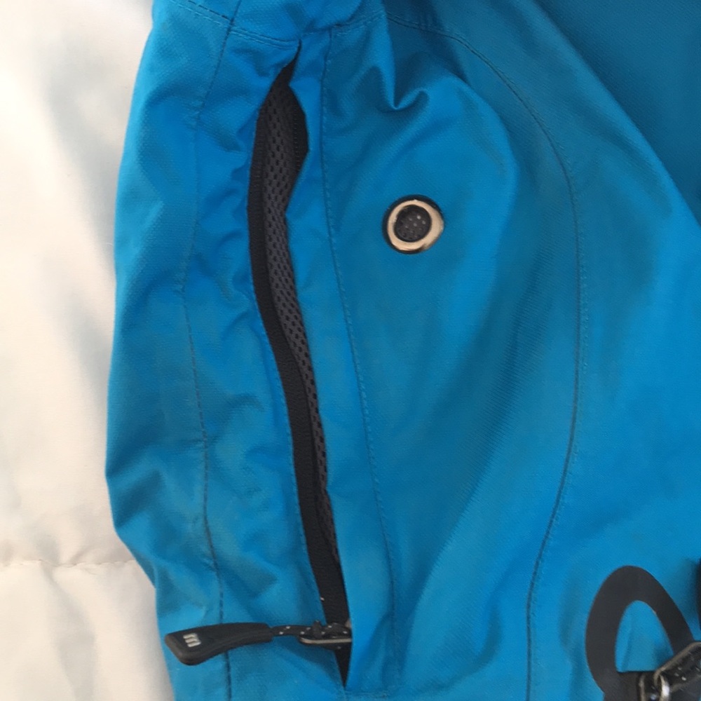 Heavy Winter Jacket - image 7